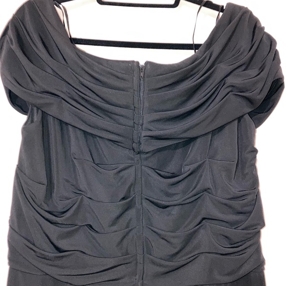 La Femme Ruched Jersey Column Gown Floor Length Dress In Black Sz 20 (Like New) - Picture 10 of 16